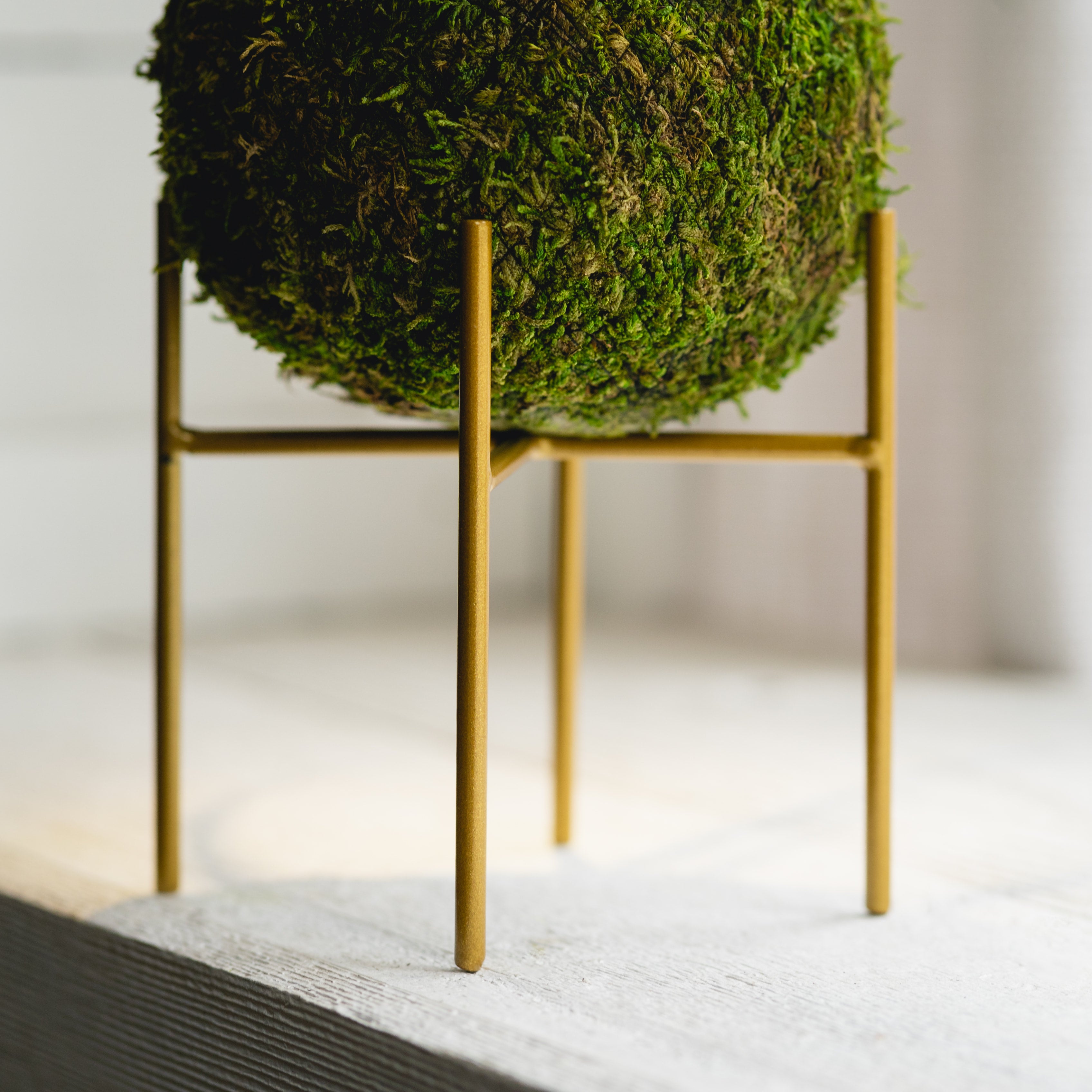 Metal Stand, photo 2 of 3