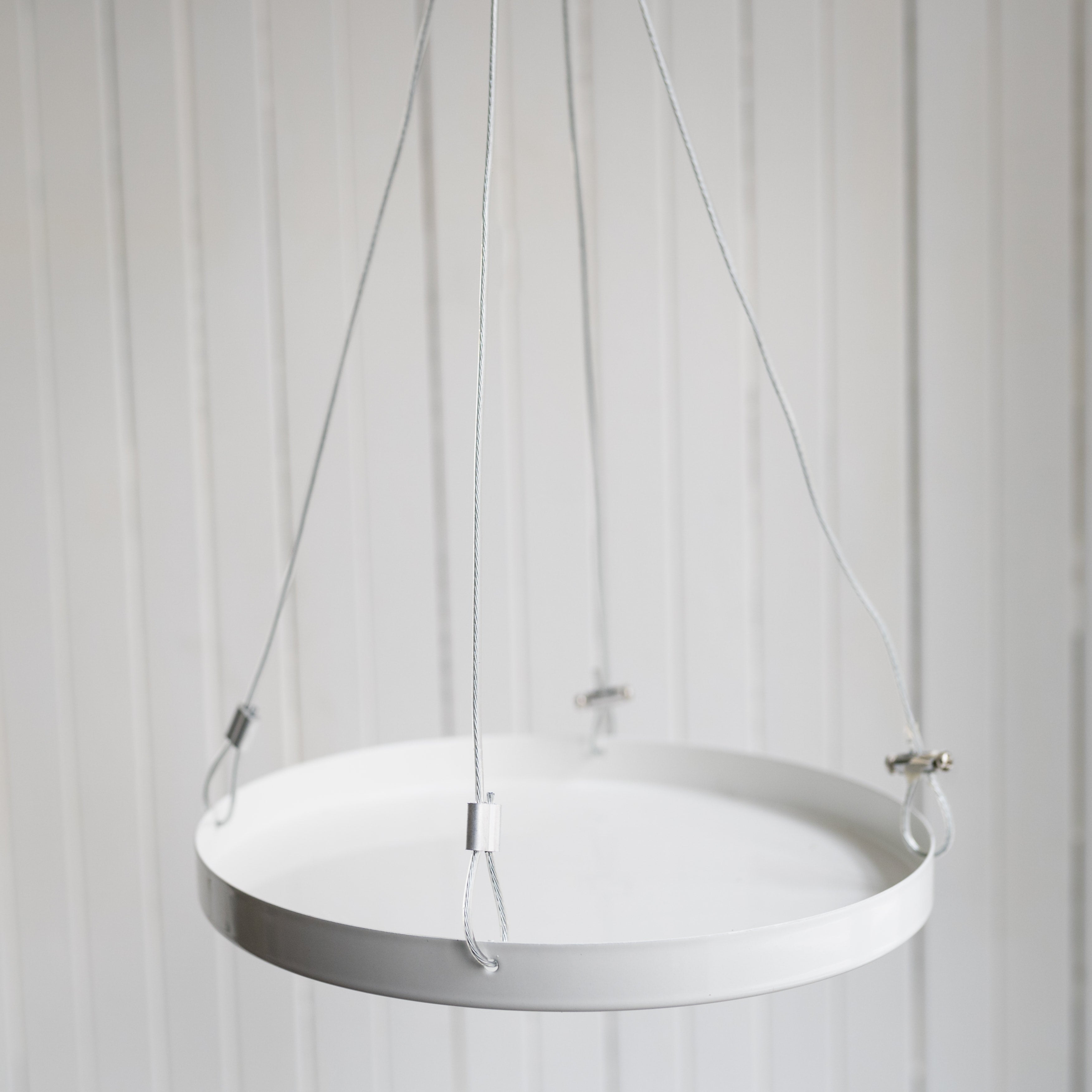 Round Hanging Tray - Metal, photo 7 of 8
